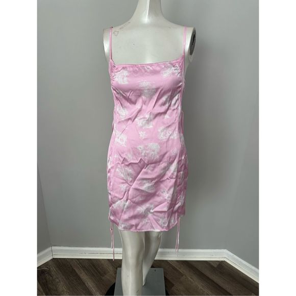 Jacquemus La Mini Robe Chouchou satin mini dress - Picture 5 of 10